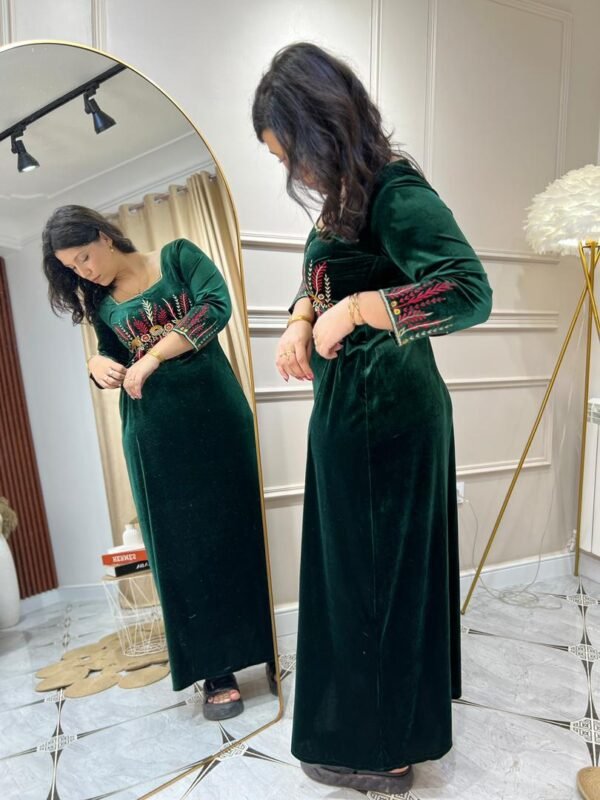 Robe Katifa – Broderie Florale